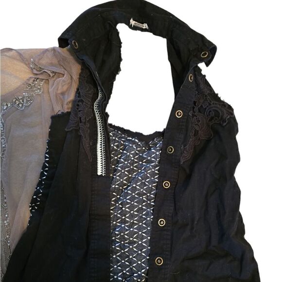 Lot of 4 Tops Small and Xs - Picture 6 of 6